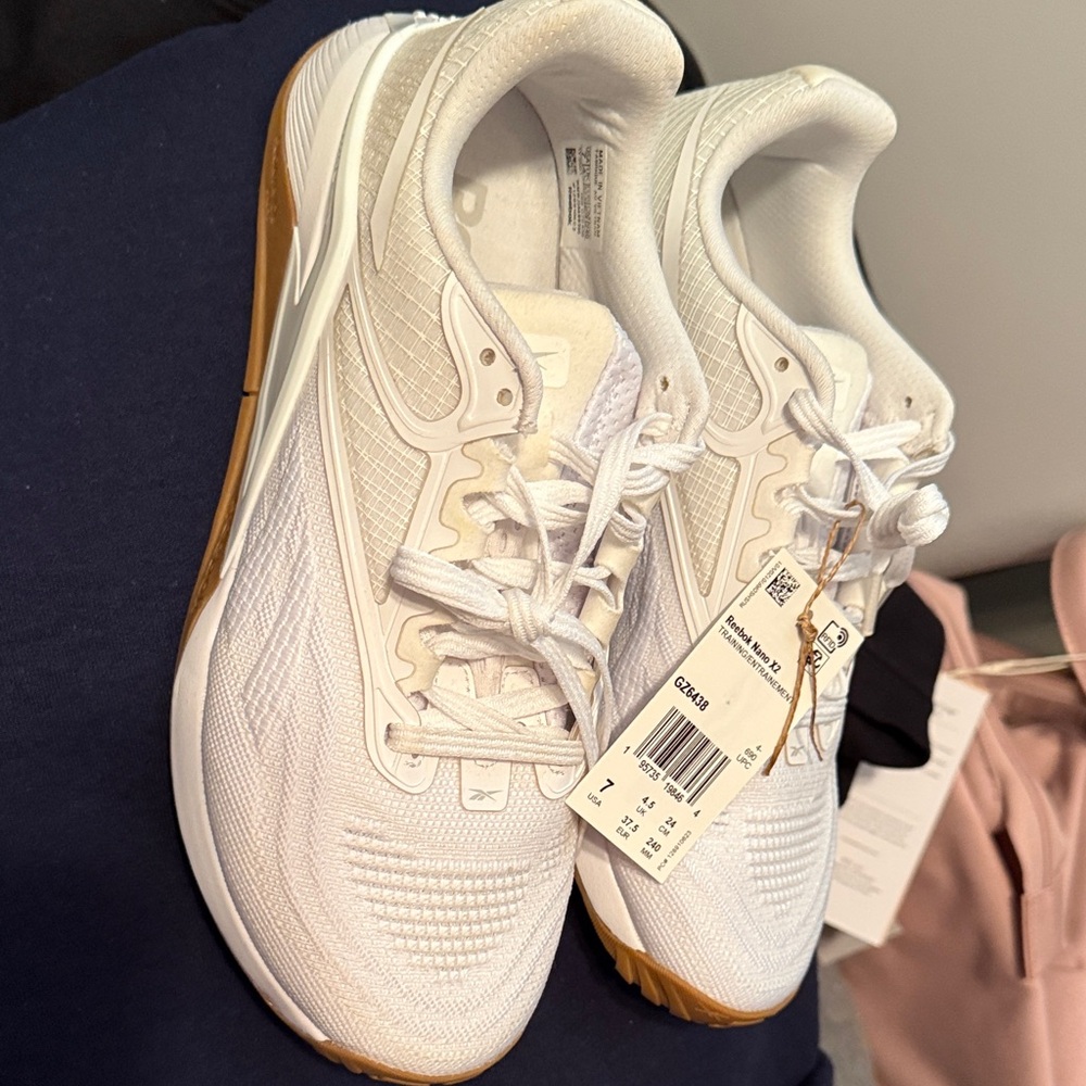 Reebok White Women’s Nano Training Sneakers with Gum Outsole - Picture 2 of 2